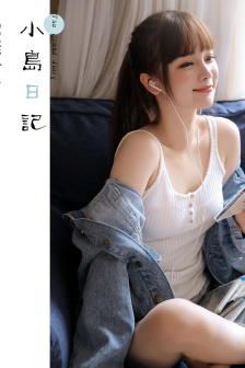 奶头一吃一个摸一个就硬
